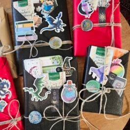 SURPRISE - Blind Date With A Book