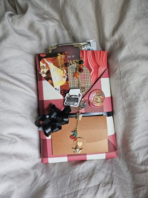 1000034308 Blind Date With A Book - ADVENT CALENDER - Fantasy Edition